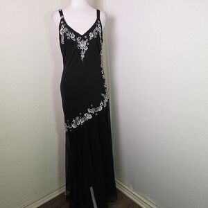 R&M Richards Black Beaded Embroidered Formal Evening Gown Size 12